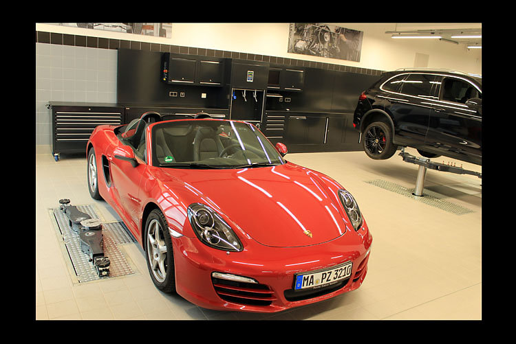Porsche Zentrum Mannheim DURA Limited